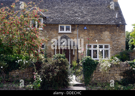 Bauerngarten in Broadway, Cotswolds, Worcestershire, England, UK Stockfoto