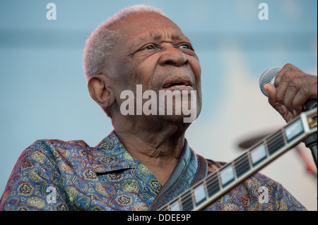 LINCOLN, CA - 30 August: BB King führt zur Unterstützung Framptons Gitarre Circus Tour im Thunder Valley Casino Resort in Lincoln Stockfoto