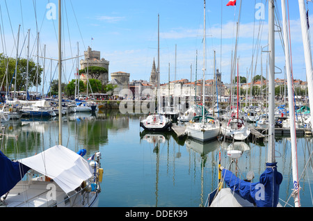 Alten Hafen Vieux Port in La Rochelle, Charente-Maritime, Frankreich Stockfoto