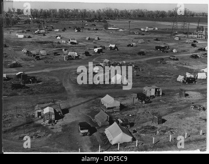 Sacramento, Kalifornien. Hausbesetzer Lager der landwirtschaftlichen Arbeitsmigranten ein Achtel Meile außerhalb der Stadt l... 521746 Stockfoto