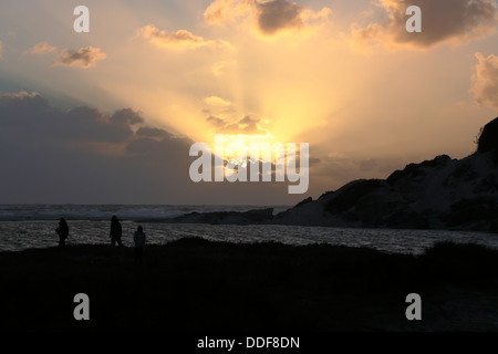 Sonnenuntergang über der Gezeiten-Lagune bei Noordhoek Beach, Provinz Westkap, Südafrika Stockfoto