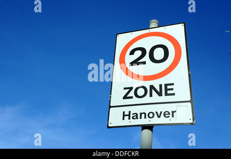 20 km/h Höchstgeschwindigkeit Bereich in Hannover Stadtteil Brighton UK Stockfoto