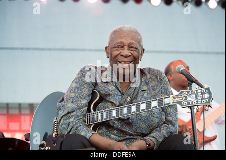 LINCOLN, CA - 30 August: BB King führt zur Unterstützung Framptons Gitarre Circus Tour im Thunder Valley Casino Resort in Lincoln Stockfoto