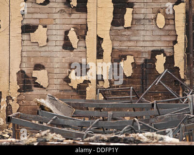 Leyland, Lancashire, UK, 2. September 2013. Nachwirkungen des verheerenden Brand bei Leyland St. Mary's Catholic Technik College. © Sue Burton/Alamy News Stockfoto