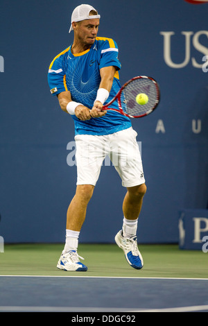 Lleyton Hewitt (AUS) im Wettbewerb um die 2013 US Open Tennis Championships. Stockfoto