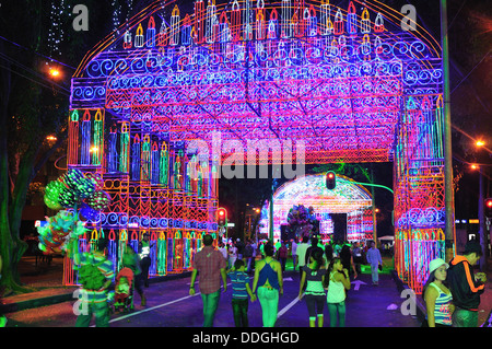 Alumbrado 2013 - Cristmas Beleuchtung in MEDELLIN. Abteilung von Antioquia. Kolumbien Stockfoto