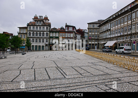 UNESCO-Weltkulturerbe mit der berühmten Universität, Anspruch auf die Geburt des nördlichen Portugues Nation, Guimarães, Portugal Stockfoto