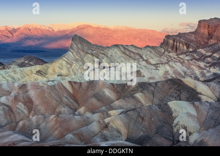 Sunrise, Zabriskie Point, Death Valley Nationalpark, Kalifornien, USA Stockfoto
