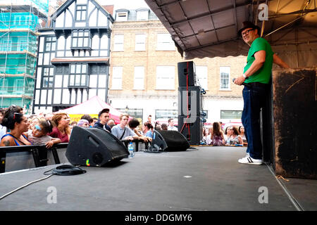 London, UK. 01. September 2013. David Rodigan begeistert die Massen an Kingston Karneval 2013 © Trish Gant/Alamy Live News Stockfoto