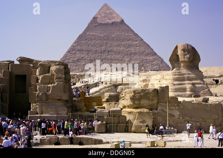 Die große Sphinx und die Pyramiden von Gizeh, Kairo, Ägypten Stockfoto