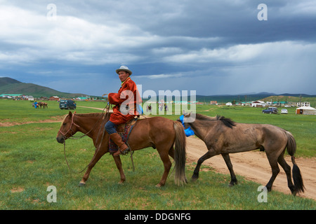 Mongolei, Ovorkhangai Provinz, Burd, das Naadam-fest, Pferde Rennen Stockfoto