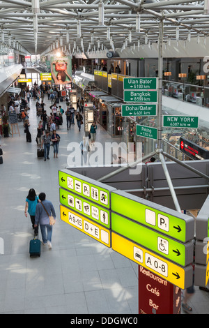 Schilder am Terminal A, Flughafen Tegel, Berlin, Deutschland Stockfoto