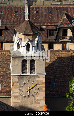 Blick auf die Dächer der Altstadt von Genf, Schweiz Stockfoto