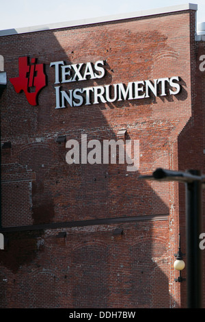 Ein Bürogebäude von Texas Instruments besetzt. Stockfoto