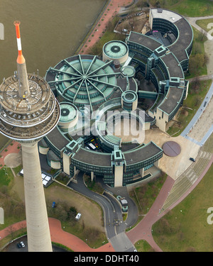 Landtag oder staatliche Parlamentsgebäude, Fernsehturm, Rhein, Luftbild Stockfoto