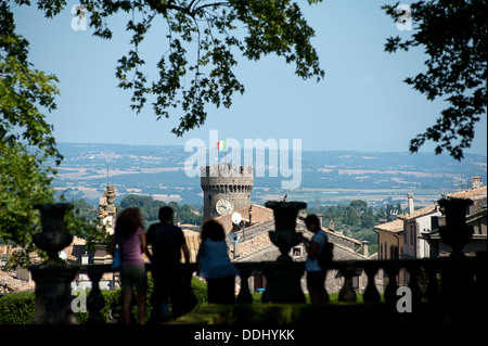 Besucher bei Villa Lante. Bagnaia, Viterbo Bezirk. Lazio Rom. Italien Stockfoto