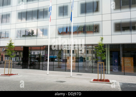 Zagreb Straßenansicht - Eingang zum EU-Haus im alten Vlaska Straße Stockfoto