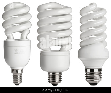 Energie effiziente Glühbirnen vor weißem Hintergrund, Nahaufnahme Stockfoto