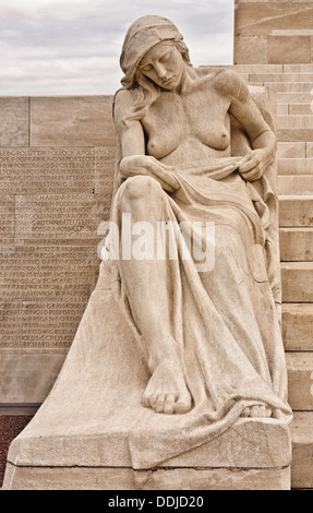 Steinskulptur an Vimy Ridge, Kanadisch, Kriegerdenkmal, Frankreich Stockfoto