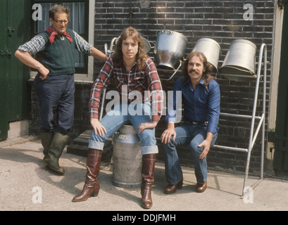 BELLAMY BROTHERS uns Land und Pop Duo sitzt rechts über 1976 Stockfoto