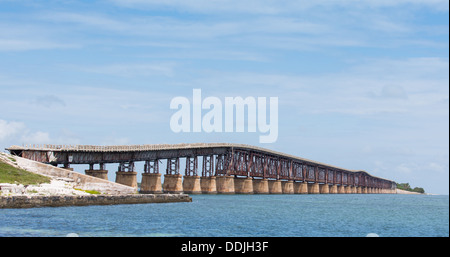 Die historische Camelback Brücke in den Florida Keys, auch als der Bahia Honda Rail Bridge bekannt. Stockfoto