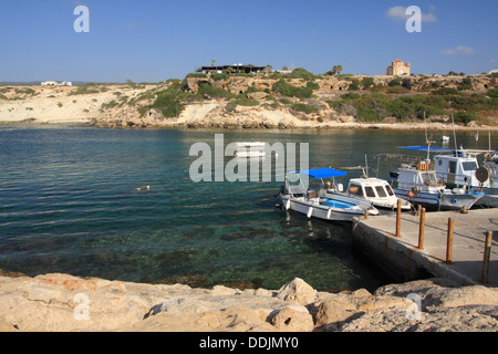 Hafen von zypriotischen Angelboote/Fischerboote, Agios Georgios, Zypern, Europa Stockfoto