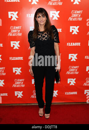 Los Angeles, Kalifornien, USA. 3. September 2013. Amanda Peet Teilnahme an '' Es ist Always Sunny in Philadelphia'' Staffel 9 und '' The League'' Staffel 5 Premiere im Köder in Hollywood, Kalifornien am 3. September 2013 statt. 2013 © D. Long/Globe Photos/ZUMAPRESS.com/Alamy Live-Nachrichten Stockfoto