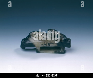 Schwarzer jade Dolch mit Scheide schieben kui Drache, der Westlichen Han Dynastie, China, 206 BC-8 AD. Artist: Unbekannt Stockfoto