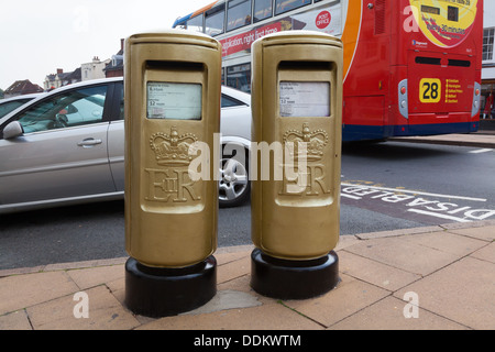 Gold lackiert Briefkästen feiert Goldmedaillengewinner London Olympics 2012 Stockfoto