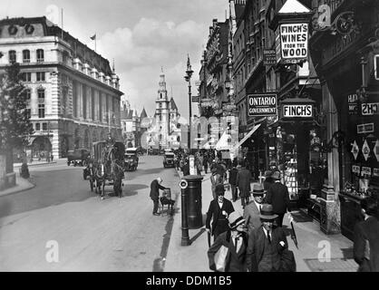 Strand, St Clement Danes, Australien Haus, Westminster, London, (c 1920 s?). Artist: Unbekannt Stockfoto