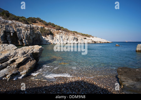Gialia Strand, in der Nähe der Felsen Icaris, Ikaria, Griechenland Stockfoto