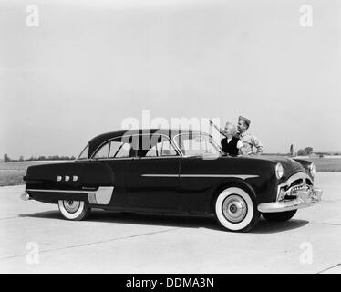 1951 Packard Patrizier 400, c 1951?). Artist: Unbekannt Stockfoto