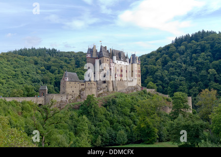 Burg Eltz, Muenstermaifeld, Landkreis Mayen-Koblenz, Rheinland-Pfalz, Deutschland, Europa Stockfoto