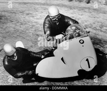 BMW Motorrad und seitenwagen Kombination, 1958. Artist: Unbekannt Stockfoto