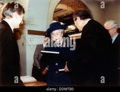 Königin Elizabeth II., 2000. Artist: Unbekannt Stockfoto