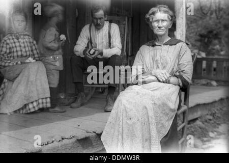 David und Ellen Webb, Burnsville, Yancey County, North Carolina, USA, 1916-1918. Künstler: Cecil Sharp Stockfoto