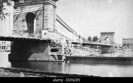 Hammersmith Bridge, Hammersmith, London, c1865-1883. Künstler: Henry Verspottung Stockfoto