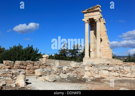 Zypern, Kourion, assyrische Ku-ri-i, antike griechische, lateinische Curium Hylates Heiligtum des Apollo, Reste von Hylatesheiligtums, histor Stockfoto