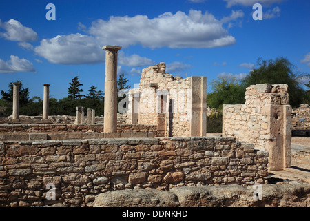 Zypern, Kourion, assyrische Ku-ri-i, antike griechische, lateinische Curium Hylates Heiligtum des Apollo, Reste von Hylatesheiligtums, histor Stockfoto