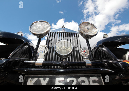 Klassische Rolls-Royce Limousine Oldtimer, close-up Scheinwerfer, Autorallye, Suffolk, UK Stockfoto