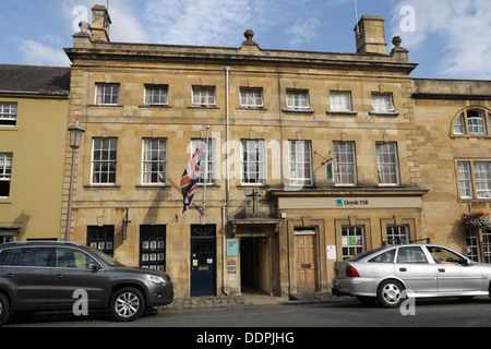 Lloyds TSB Bank, British Legion Building Chipping Campden High Street England, Stadt in den englischen Cotswolds, Rural Bank Zweigstelle Grade II* gelistet Stockfoto