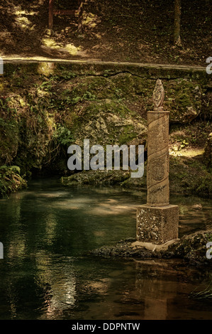 Geburt des Flusses Ebro im Dorf Fontibre, Kantabrien, Spanien Stockfoto