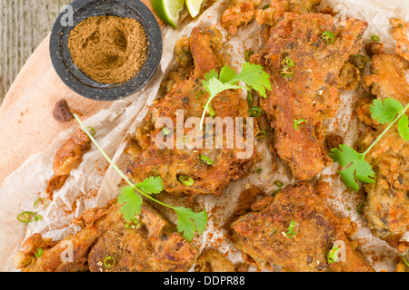 Hammel Chaap - Fried zerschlagen Lammkoteletts und Chaat masala Stockfoto