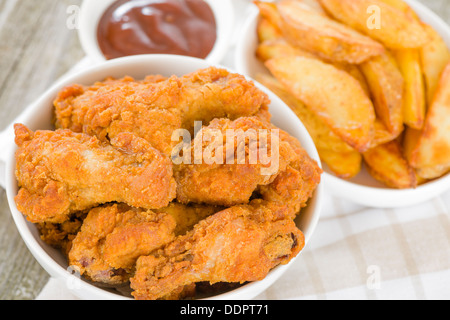 Southern Fried Hot Chicken Wings Stockfoto