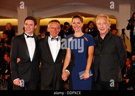 Venedig, Ca, Italien. 4. September 2013. RICHARD MÜLLER, PATRICE LECONTE, REBECCA HALL, ALAN RICKMAN. Une Promesse premiere.70th Venedig Film Festival.Venice, Italy.September 04, 2013. Bildnachweis: Roger Harvey/Globe Photos/ZUMAPRESS.com/Alamy Live-Nachrichten Stockfoto