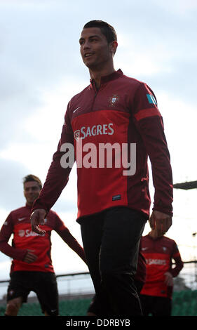 Belfast, Nordirland, Vereinigtes Königreich. 05. Sep, 2013. Portugal-Zug im Windsor Park in Belfast vor ihren World Cup Qualifier mit Nordirland Bilder von Kevin Scott / Scott Medien Belfast Credit: Kevin Scott/Alamy Live News Stockfoto