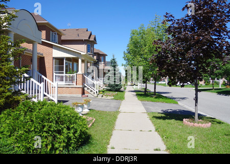 Vorort Straße in Richmond Hill, außerhalb von Toronto, Kanada Stockfoto