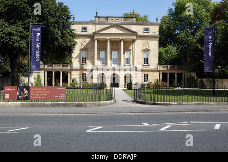 Außenansicht des Holburne Museums der Kunst in Bath, Somerset, UK. Stockfoto