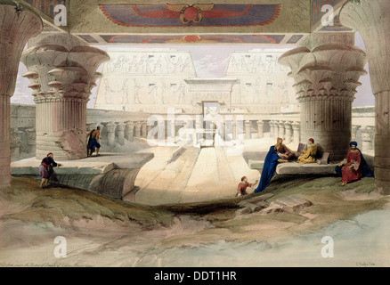 "Ansicht unter der Vorhalle des Tempels von Edfou, Oberägypten", 1846. Künstler: Louis Haghe Stockfoto