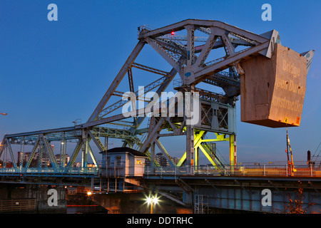 Johnson Street Brücke bei Dämmerung-Victoria, British Columbia, Kanada. Stockfoto